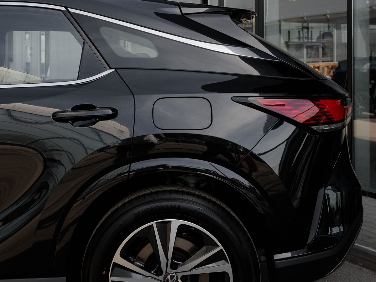 Lexus RX - фото 5