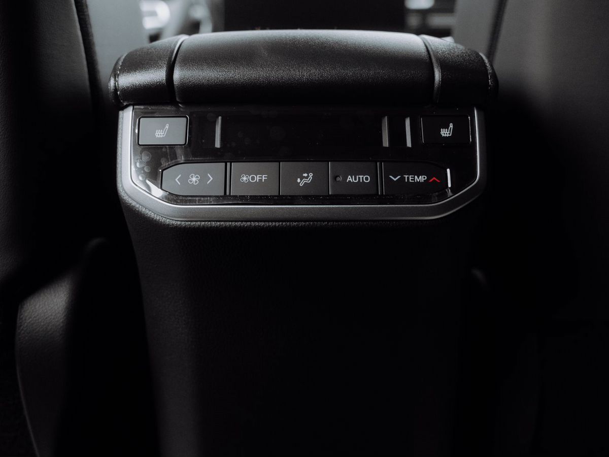 Toyota Highlander - фото 12