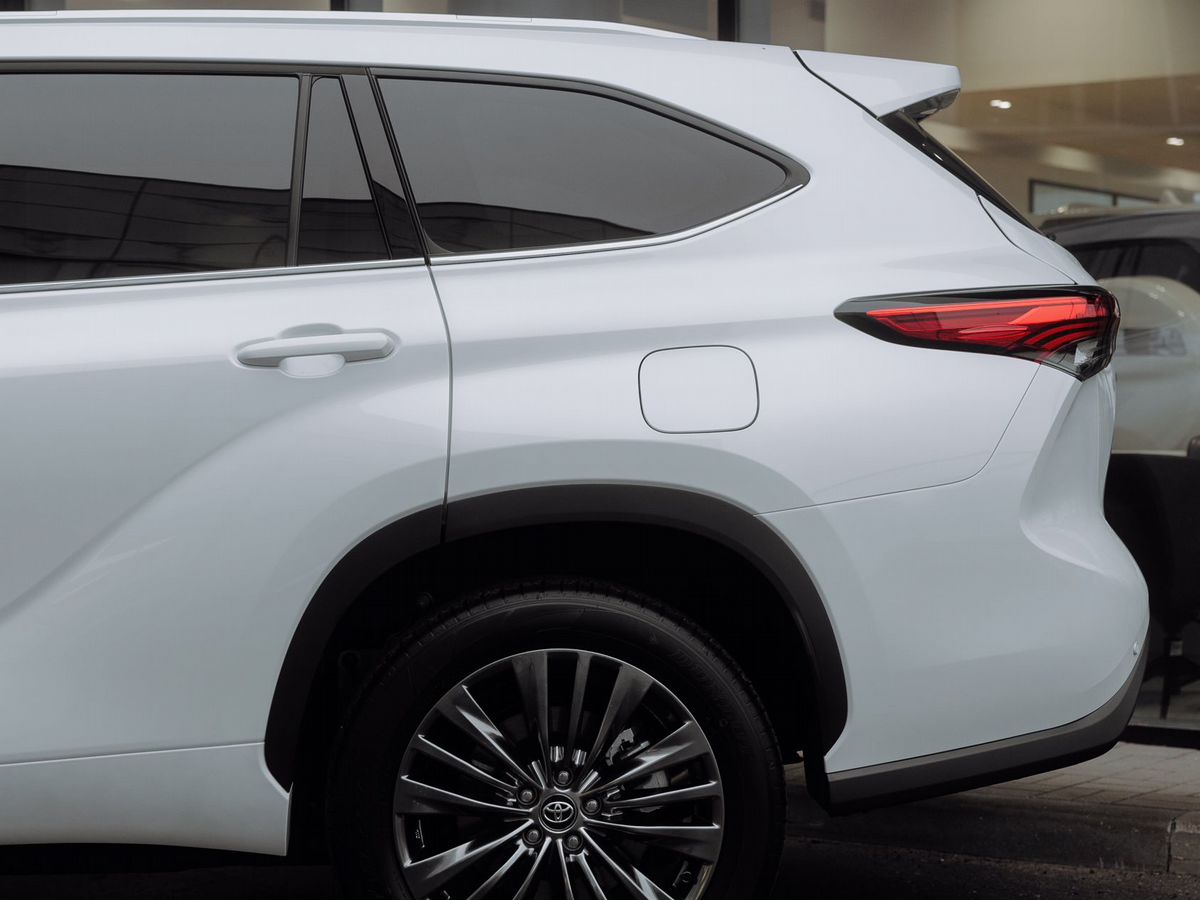Toyota Highlander - фото 4
