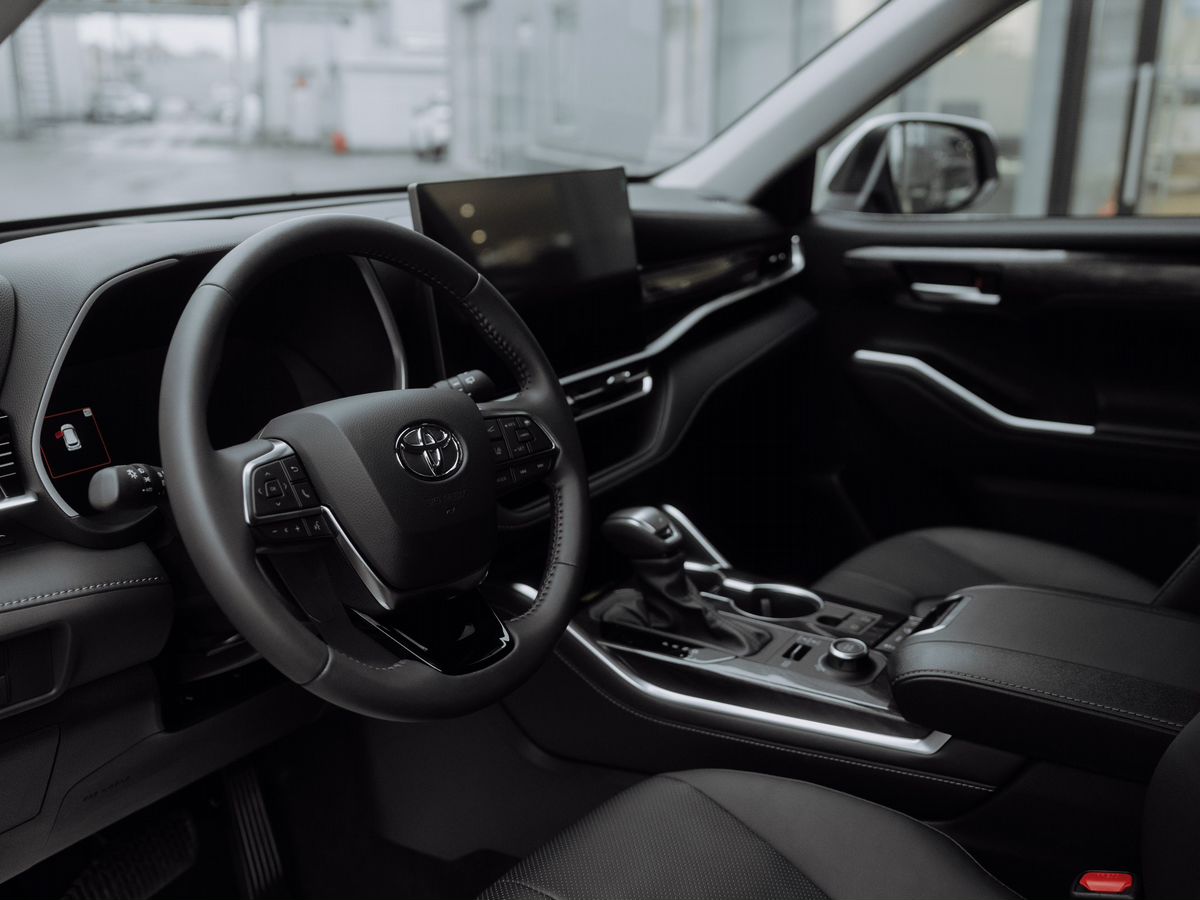 Toyota Highlander - фото 11
