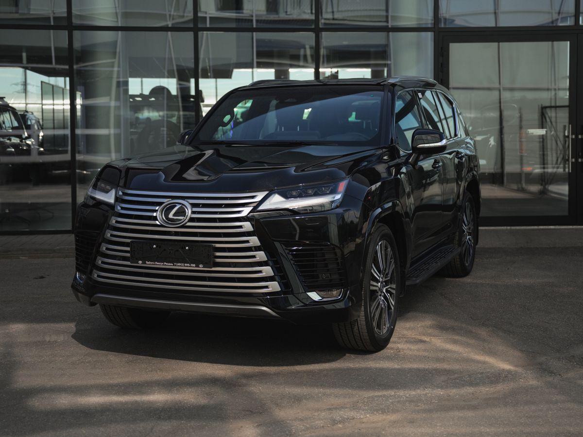 Lexus LX - фото 3