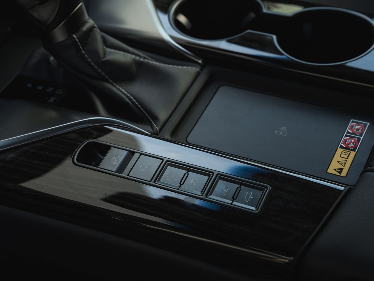 Lexus LX - фото 17