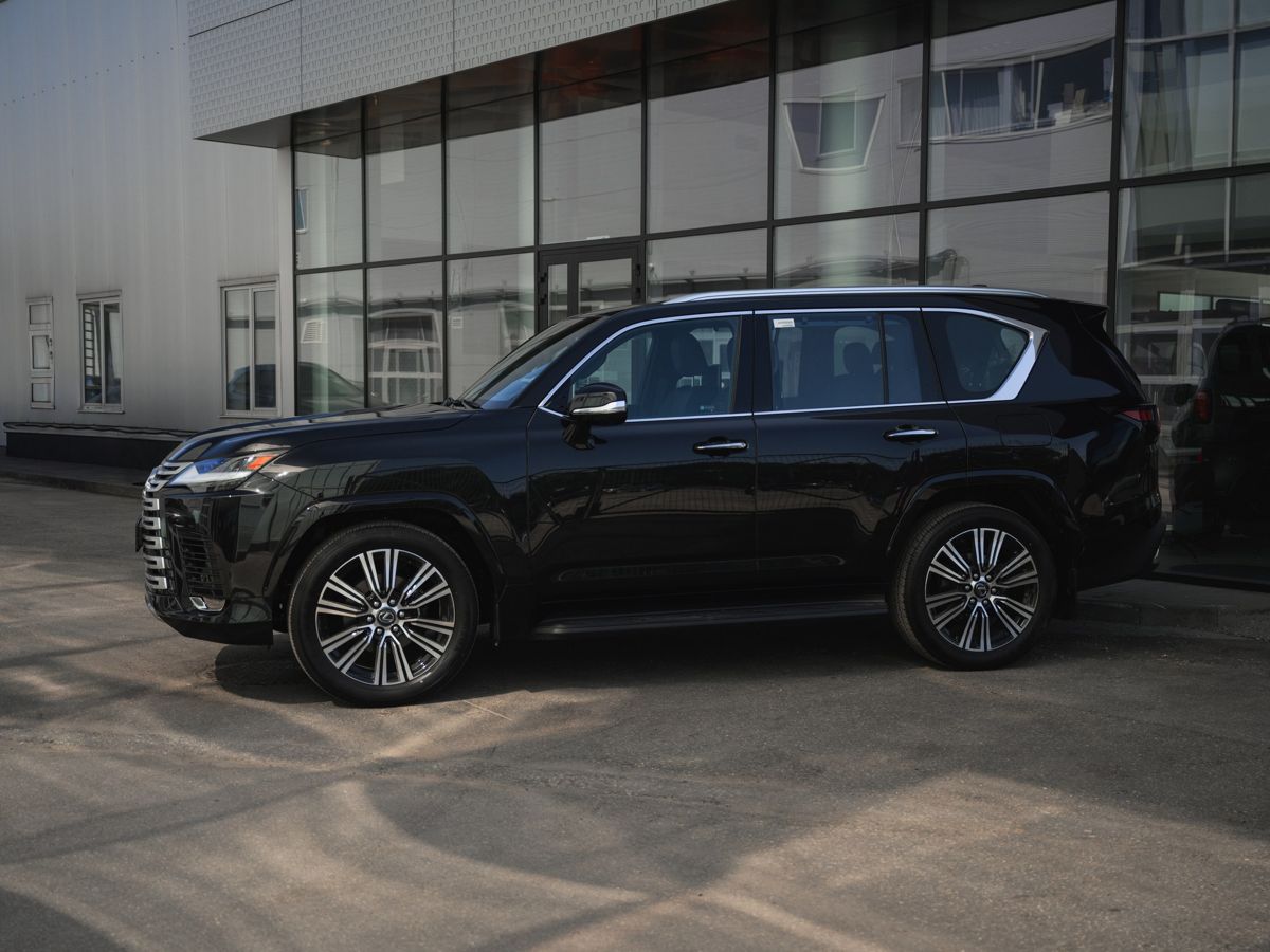 Lexus LX - фото 4