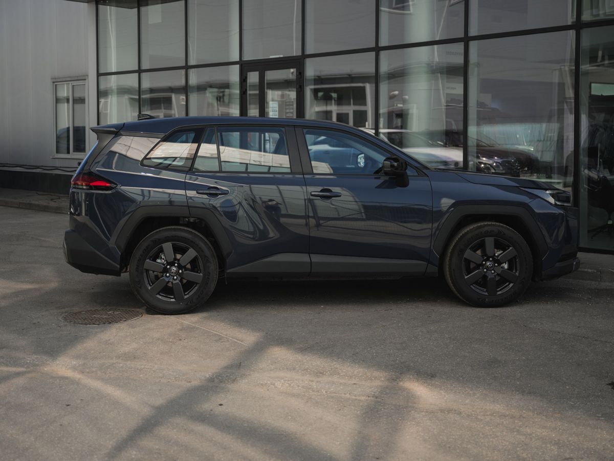 Toyota RAV4 - фото 5