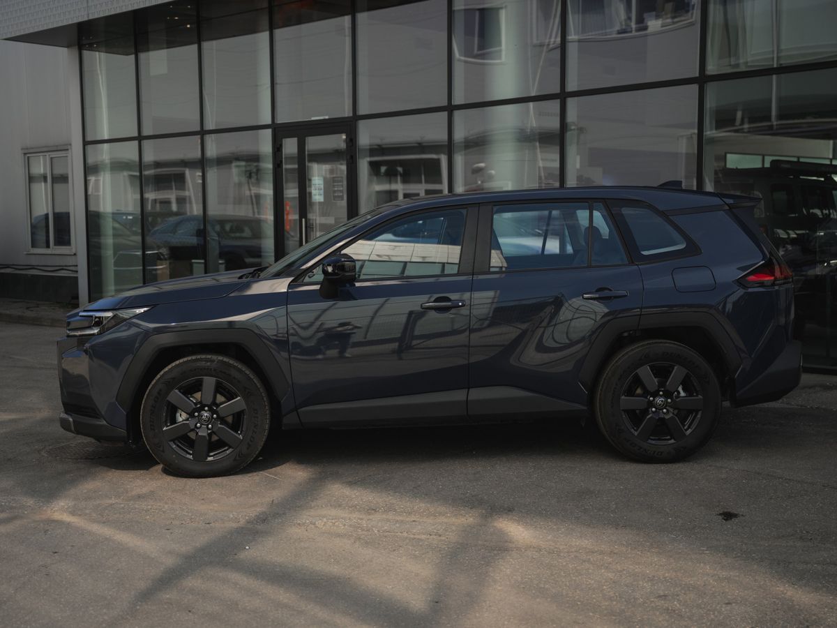 Toyota RAV4 - фото 4
