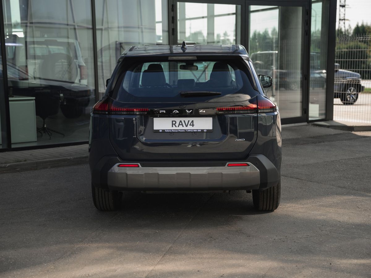 Toyota RAV4 - фото 7
