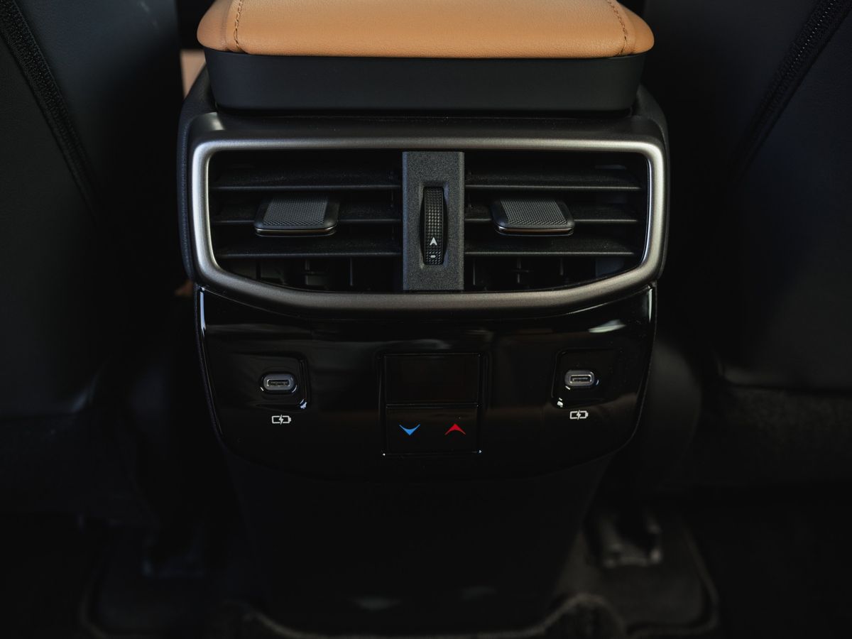 Lexus RX - фото 18