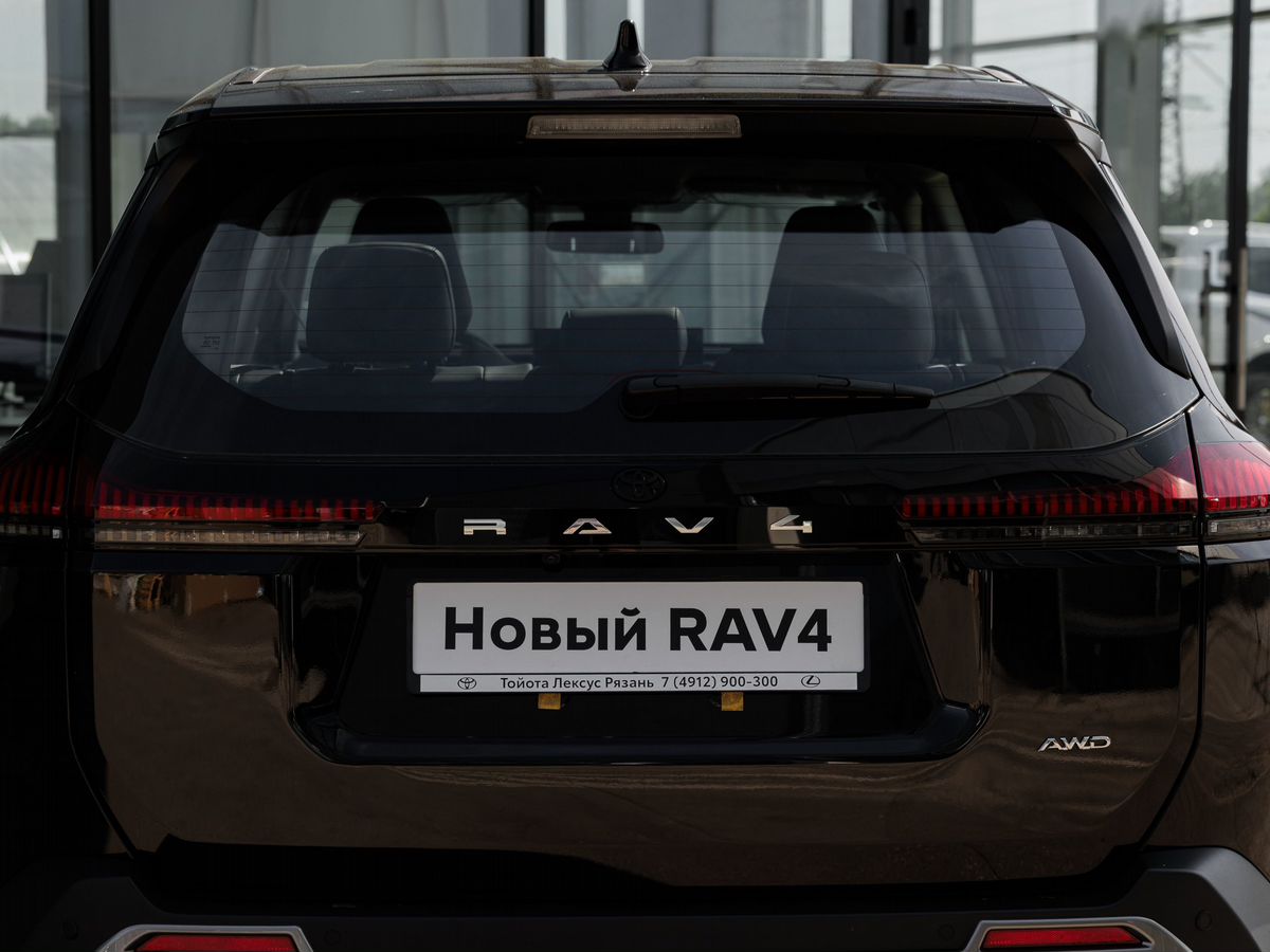 Toyota RAV4 - фото 26