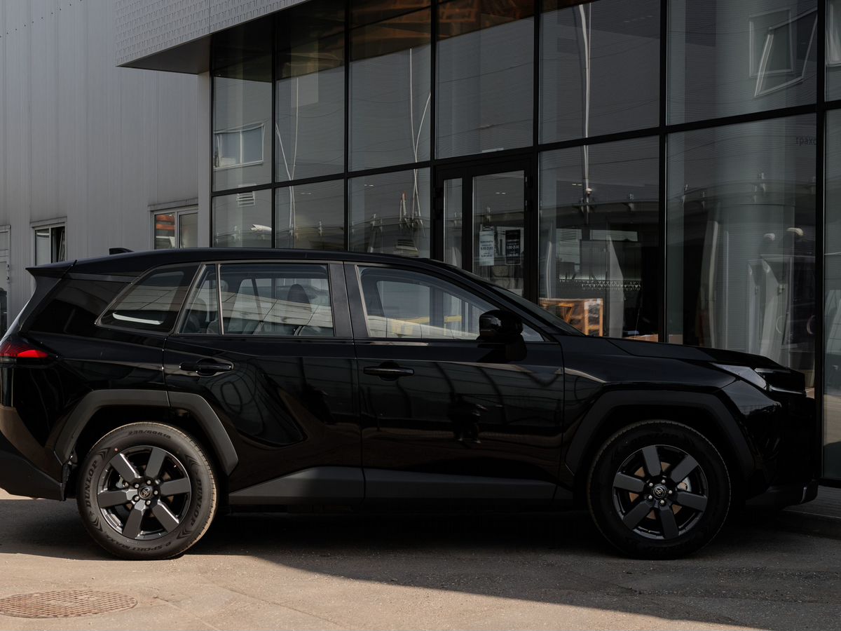 Toyota RAV4 - фото 18