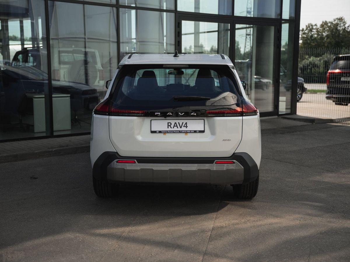 Toyota RAV4 - фото 7