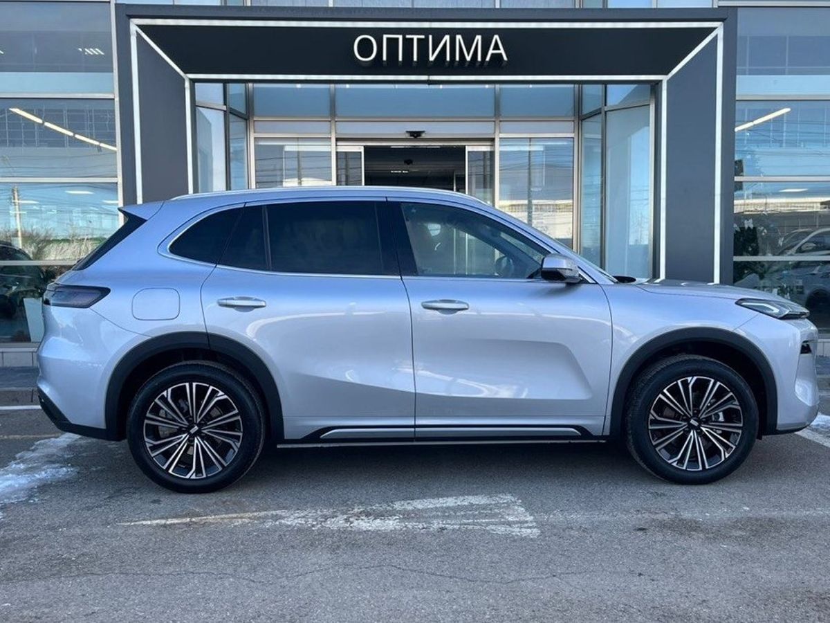 Geely EX5 Гибрид Макс EM-i