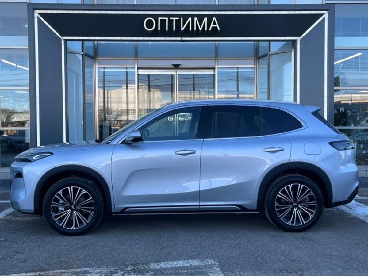 Geely EX5 Гибрид Макс EM-i