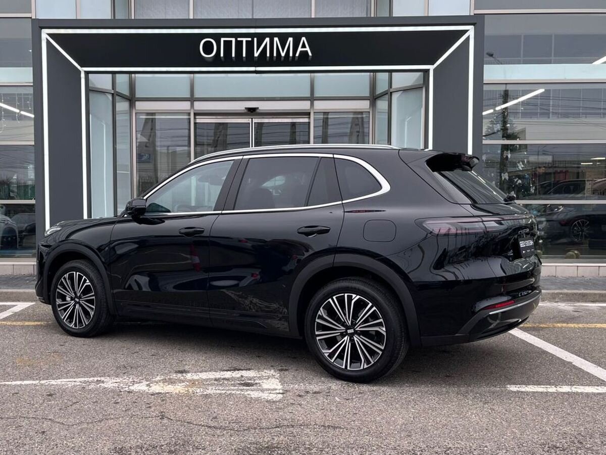 Geely EX5 Гибрид Макс EM-i