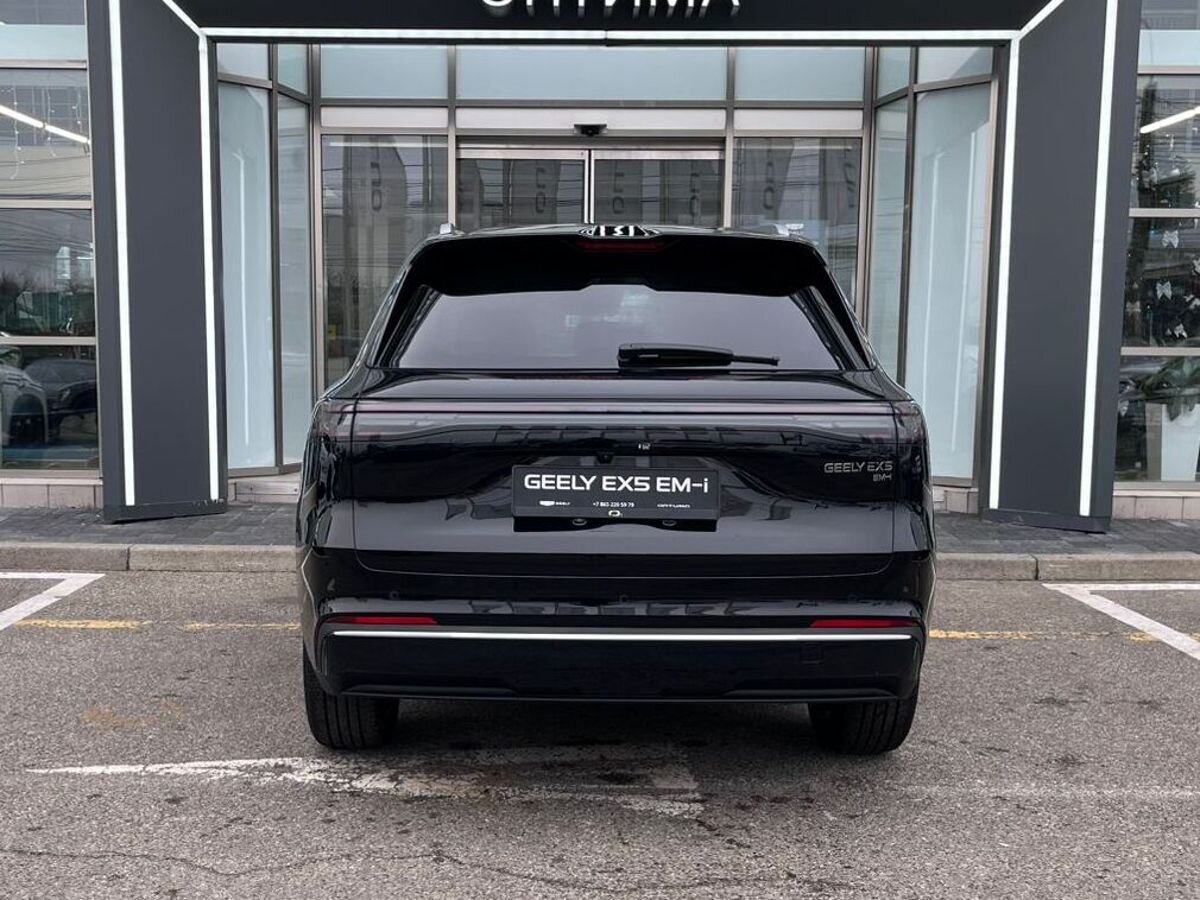 Geely EX5 Гибрид Макс EM-i
