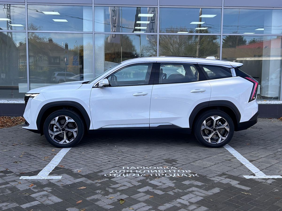 Geely Atlas Флагман