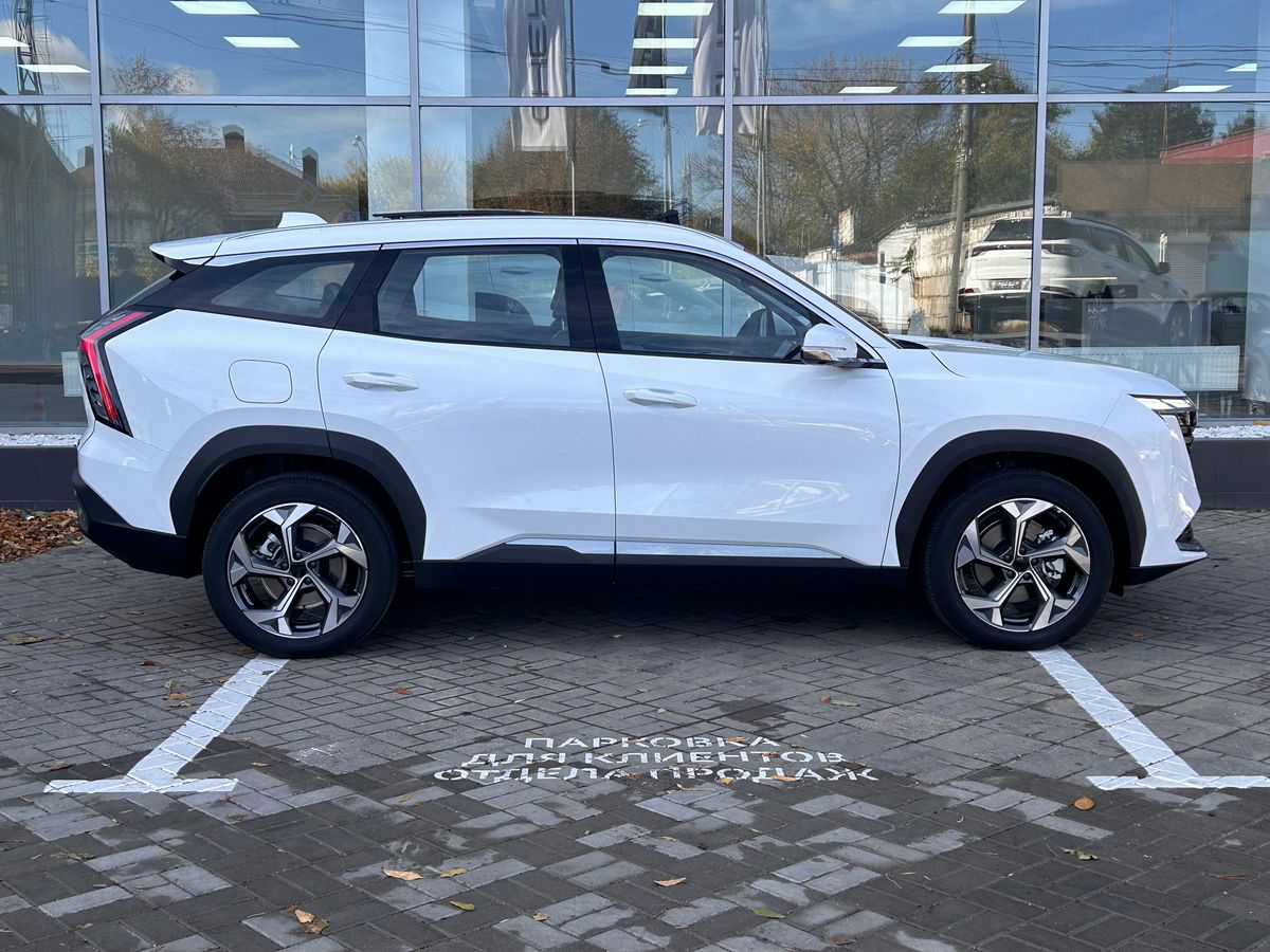 Geely Atlas Флагман