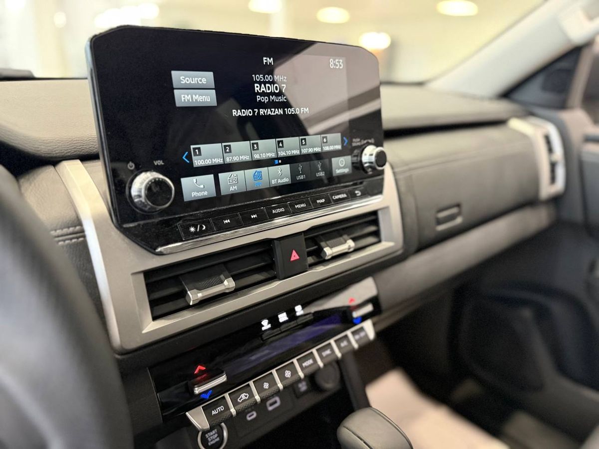 Mitsubishi L200 - фото 19