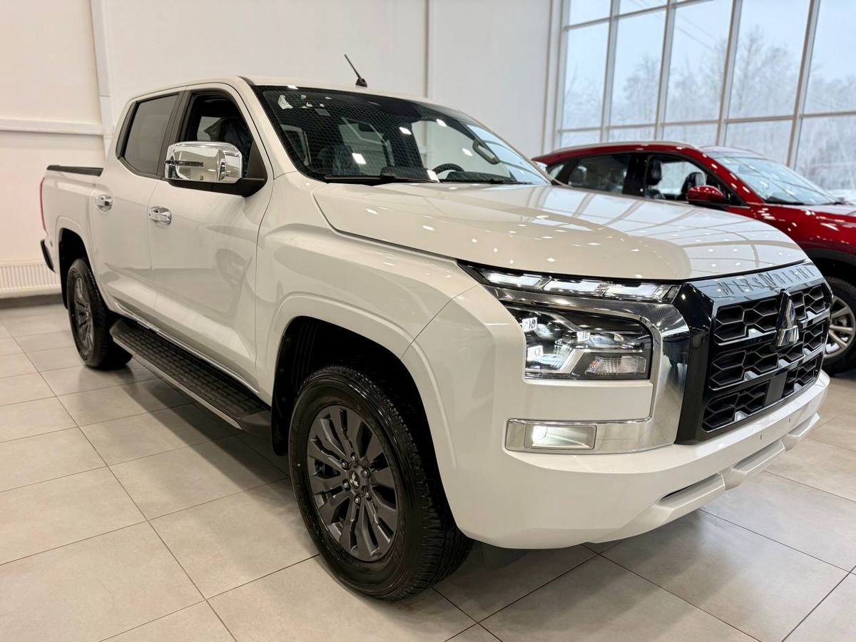 Mitsubishi L200 - фото 3