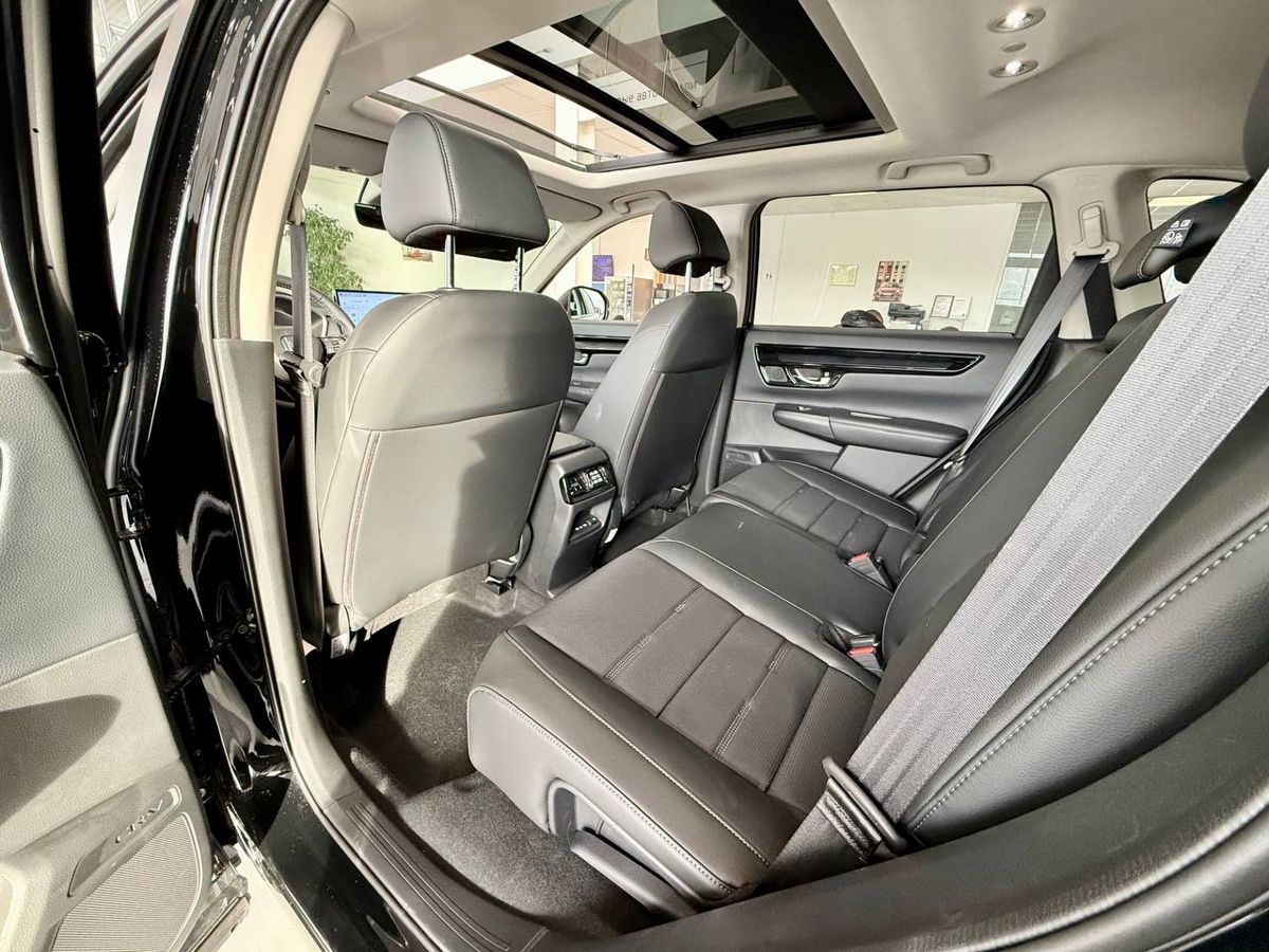 Honda CR-V - фото 17