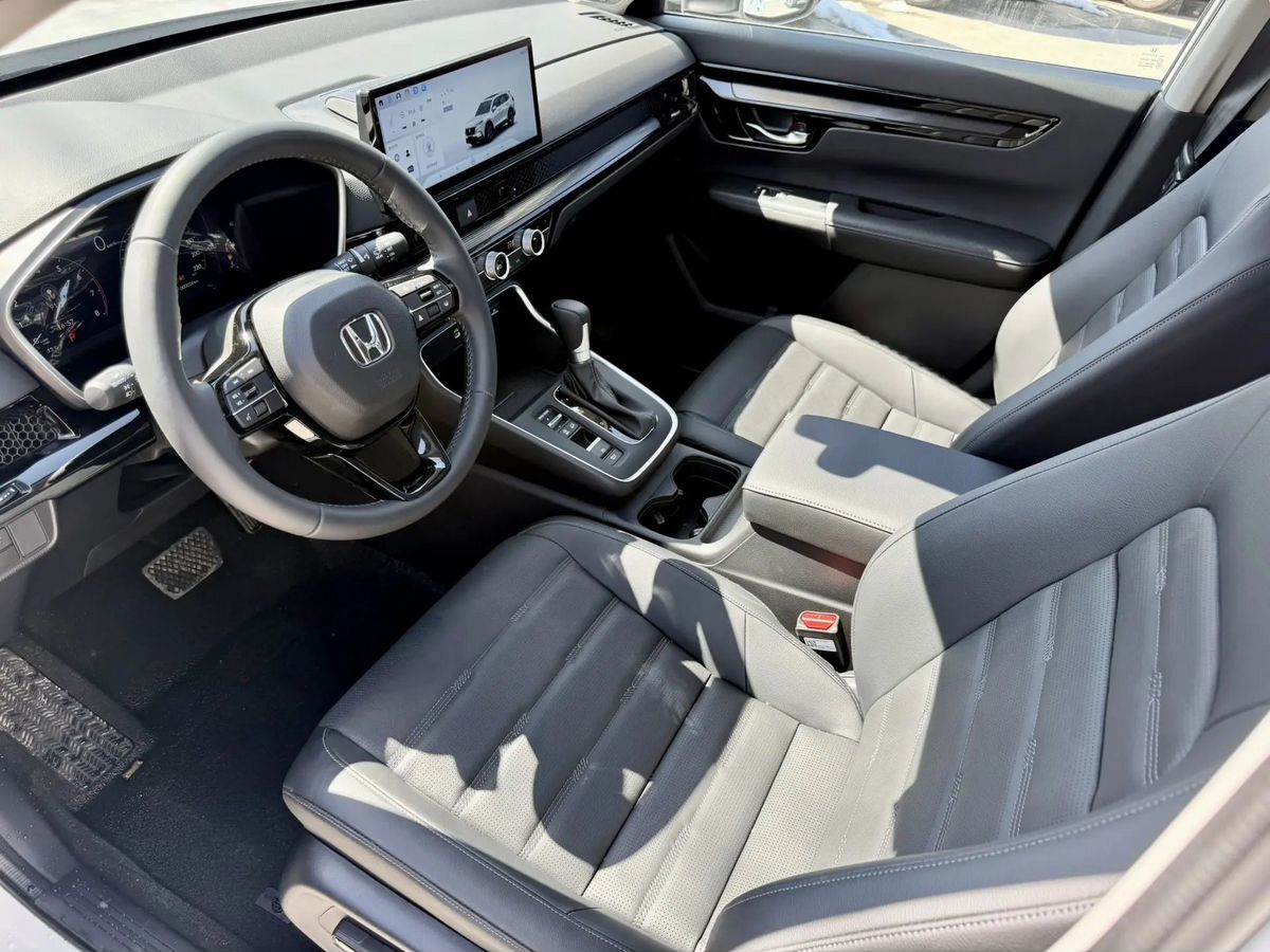 Honda CR-V - фото 12