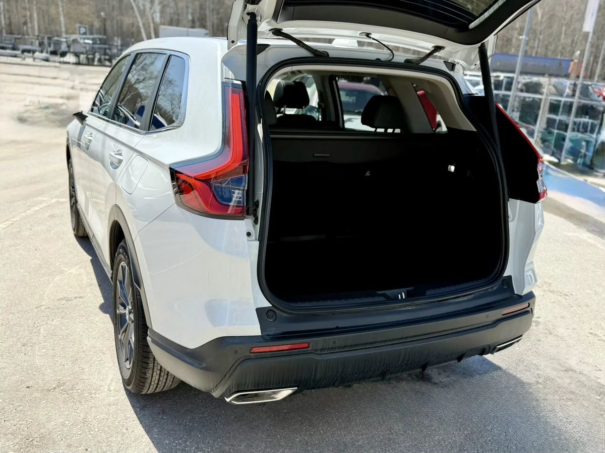 Honda CR-V - фото 8