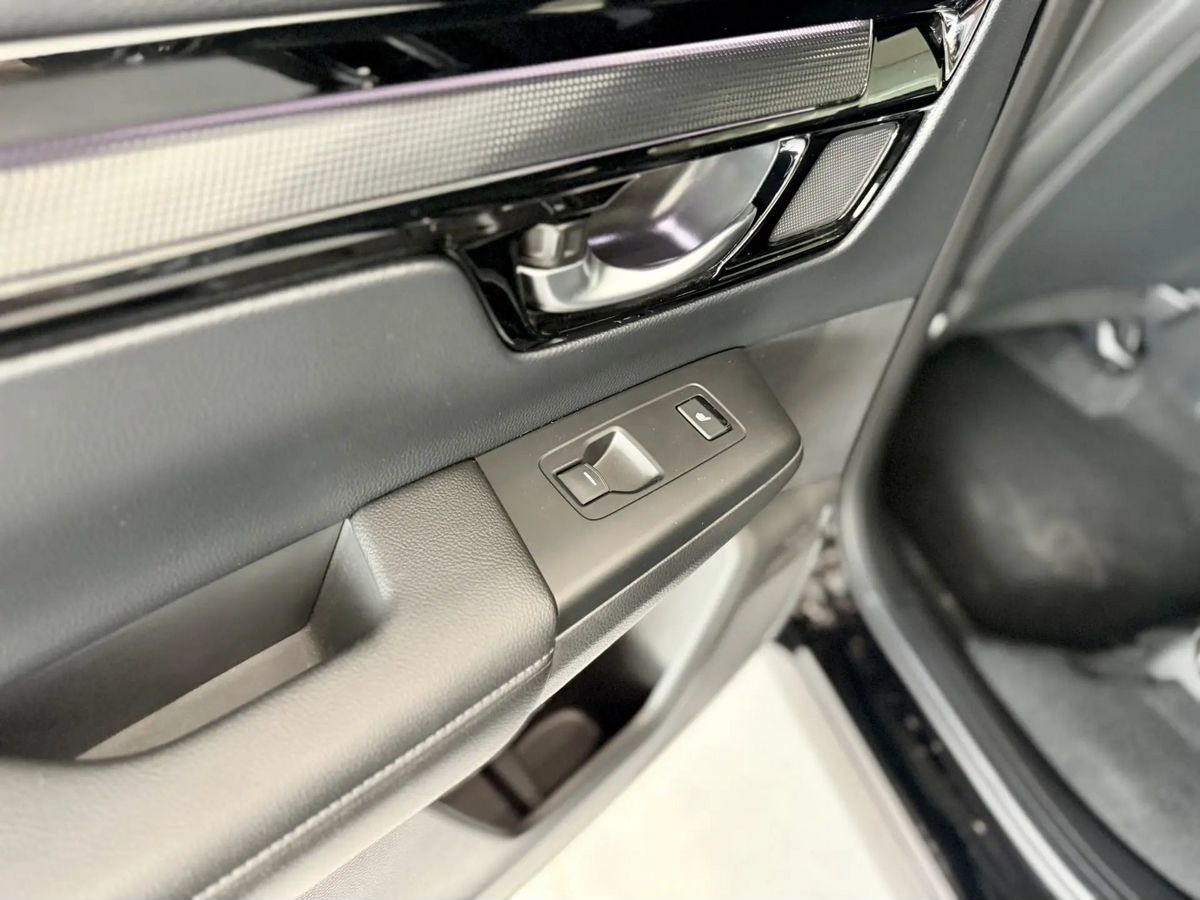 Honda CR-V - фото 10