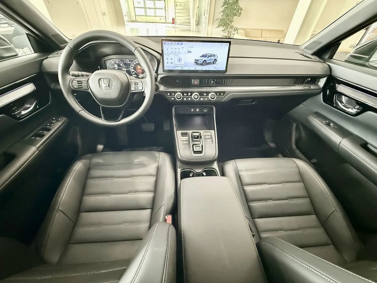 Honda CR-V - фото 9