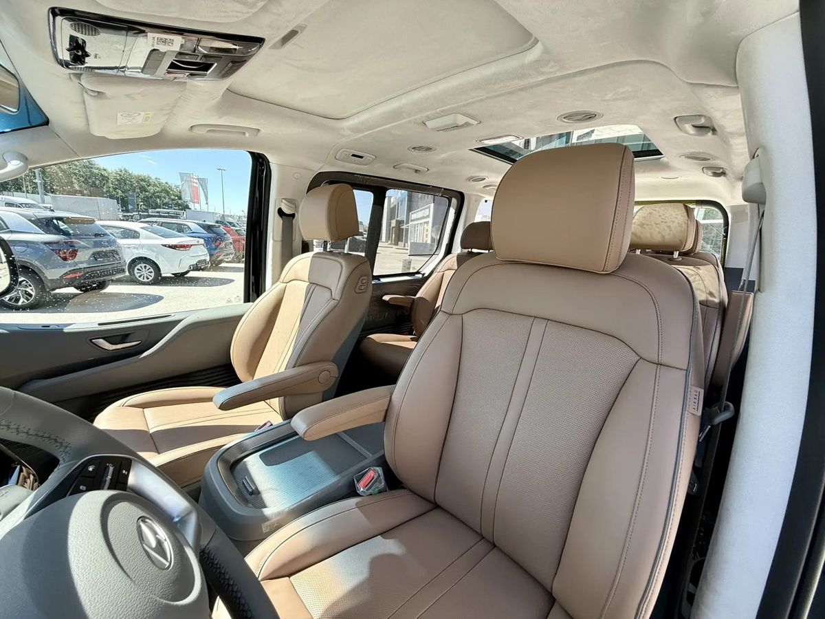 Hyundai Staria - фото 15