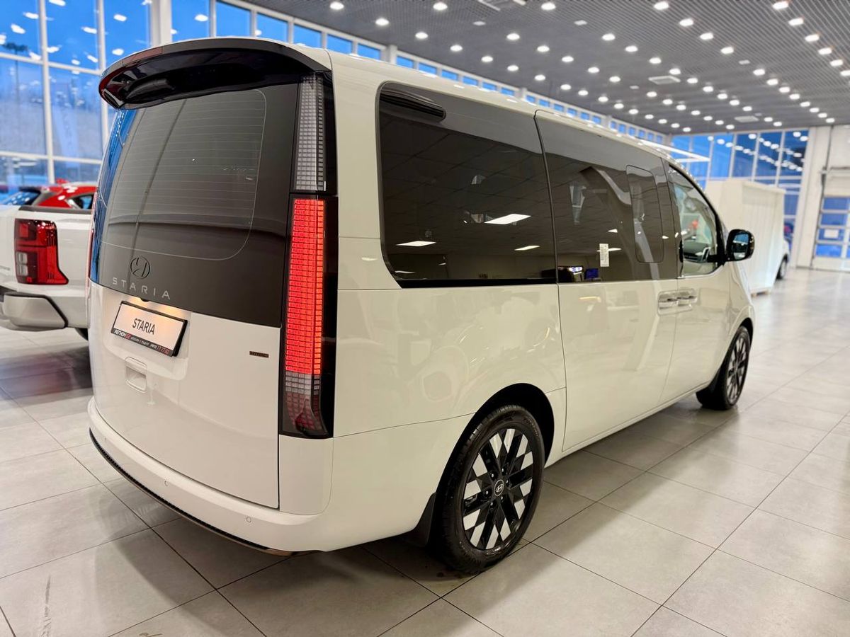 Hyundai Staria - фото 4
