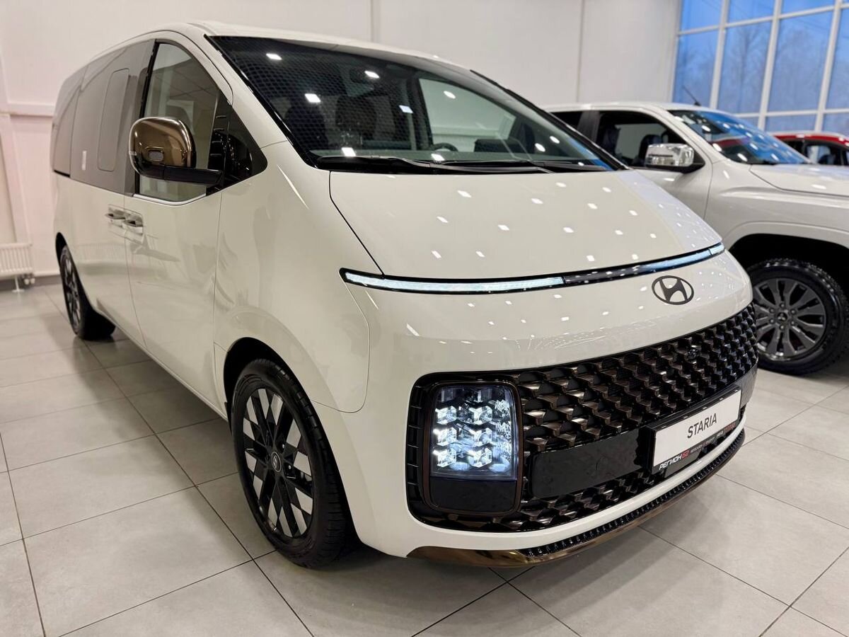 Hyundai Staria - фото 3