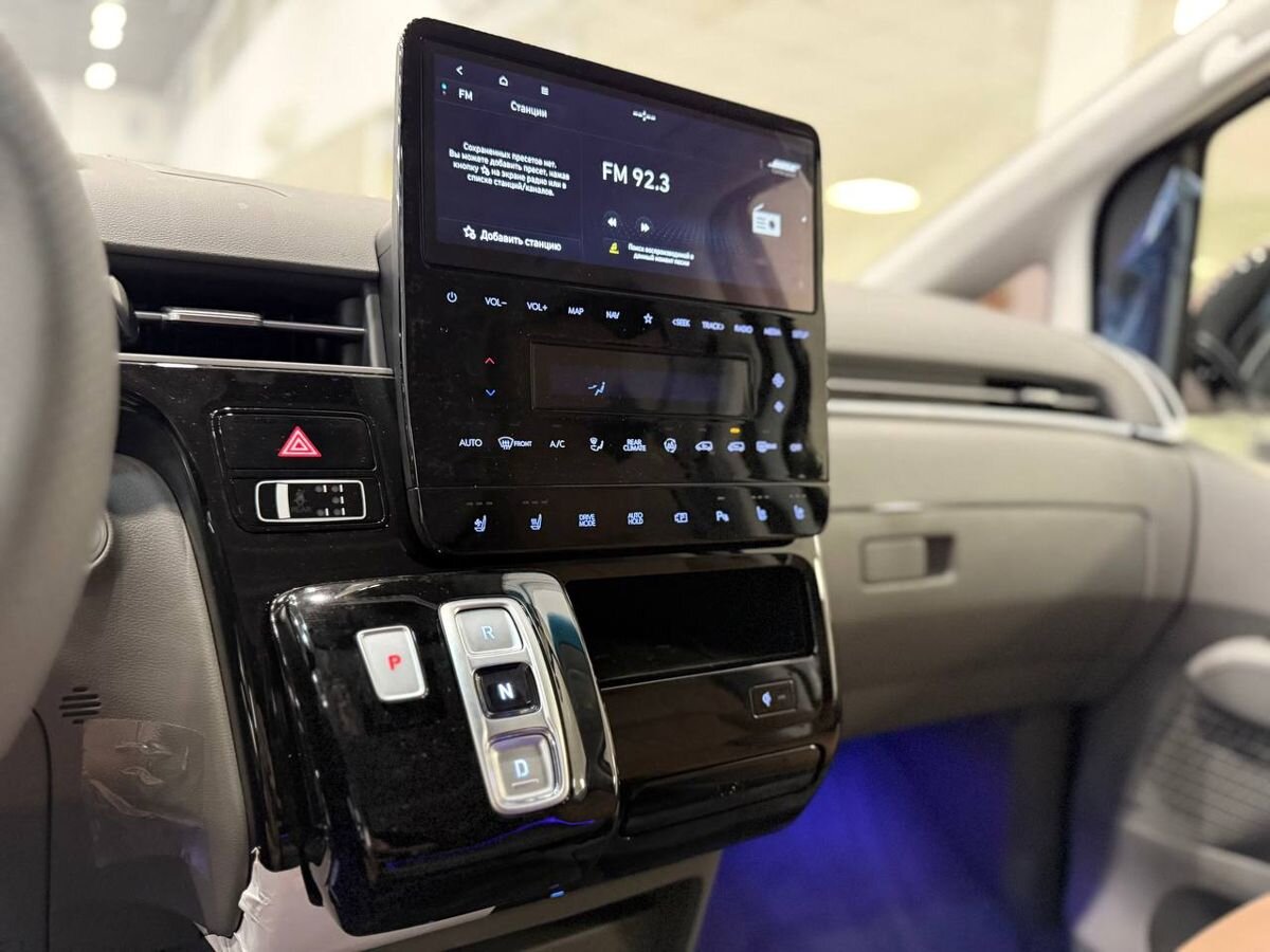 Hyundai Staria - фото 14