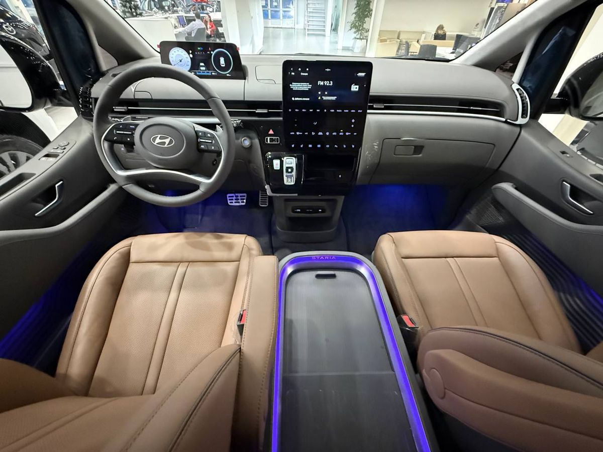 Hyundai Staria - фото 13