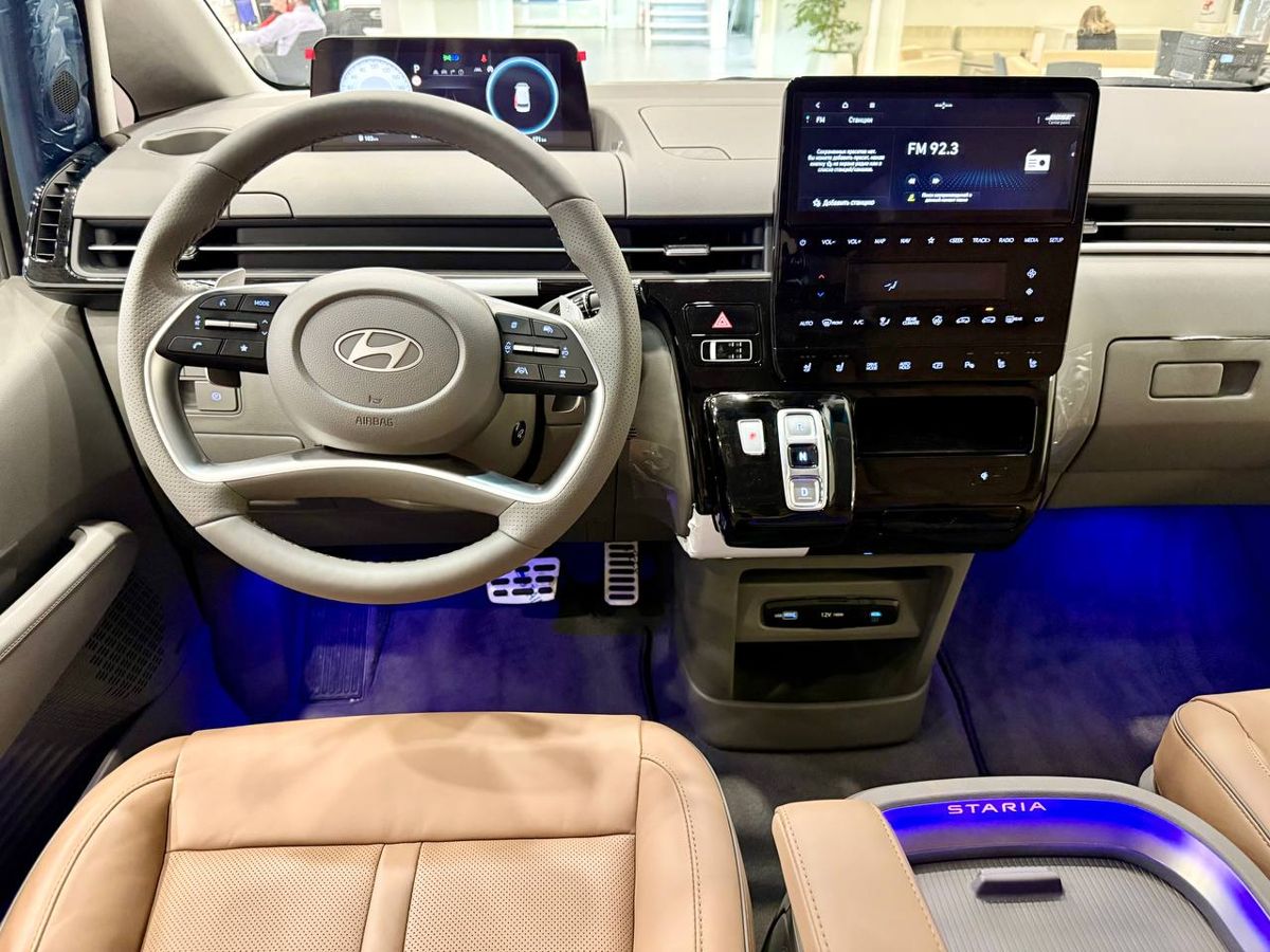 Hyundai Staria - фото 12