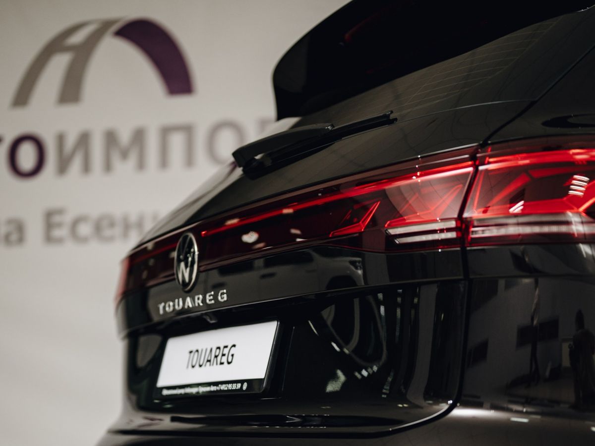Volkswagen Touareg - фото 10