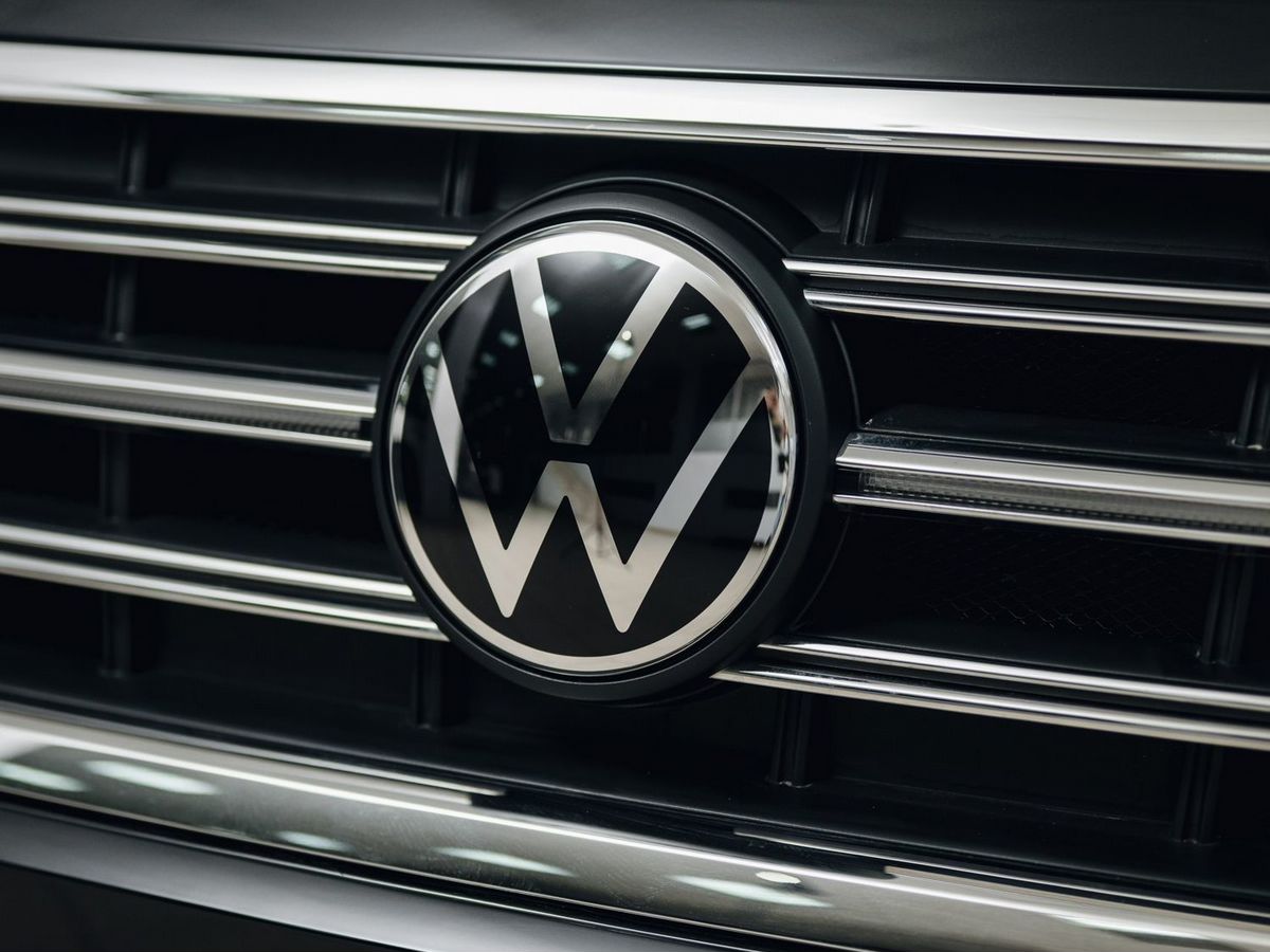 Volkswagen Touareg - фото 7