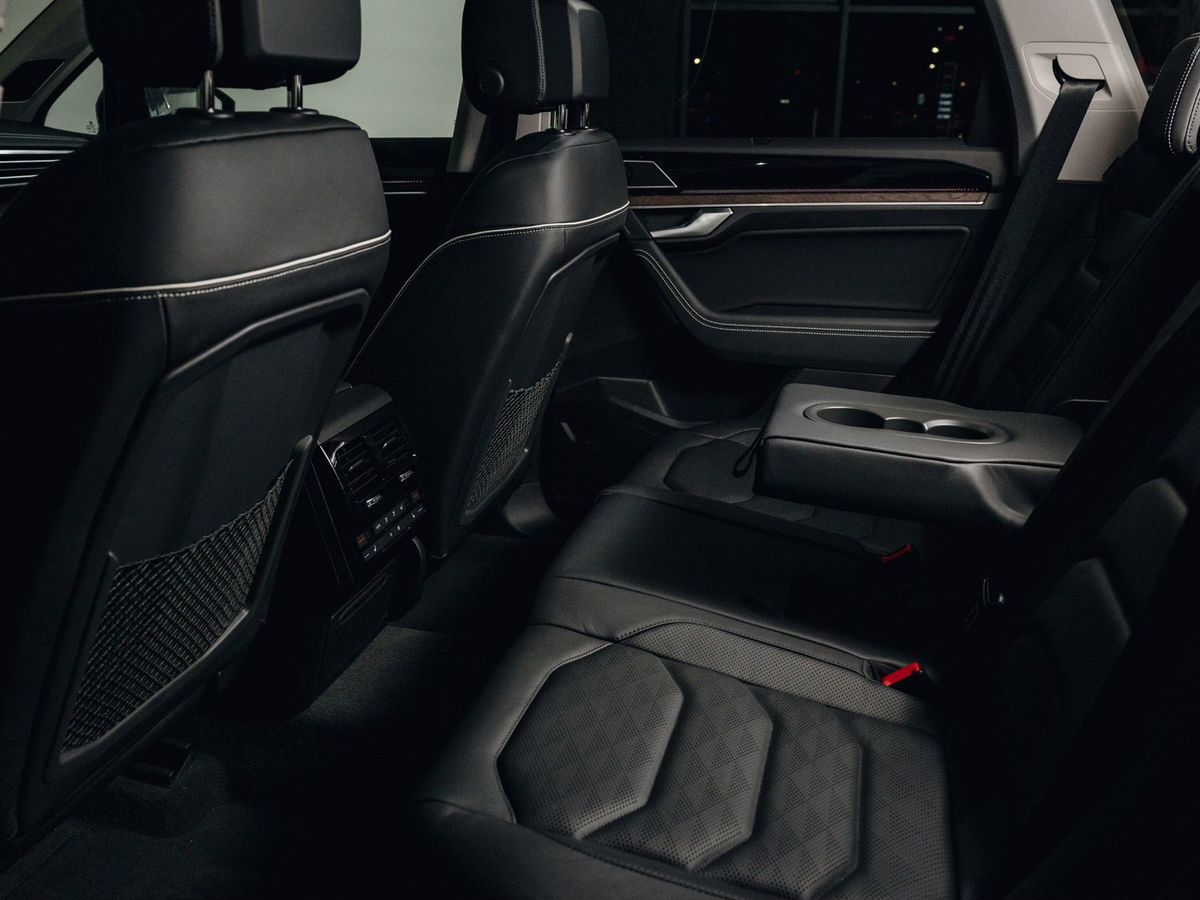 Volkswagen Touareg - фото 28