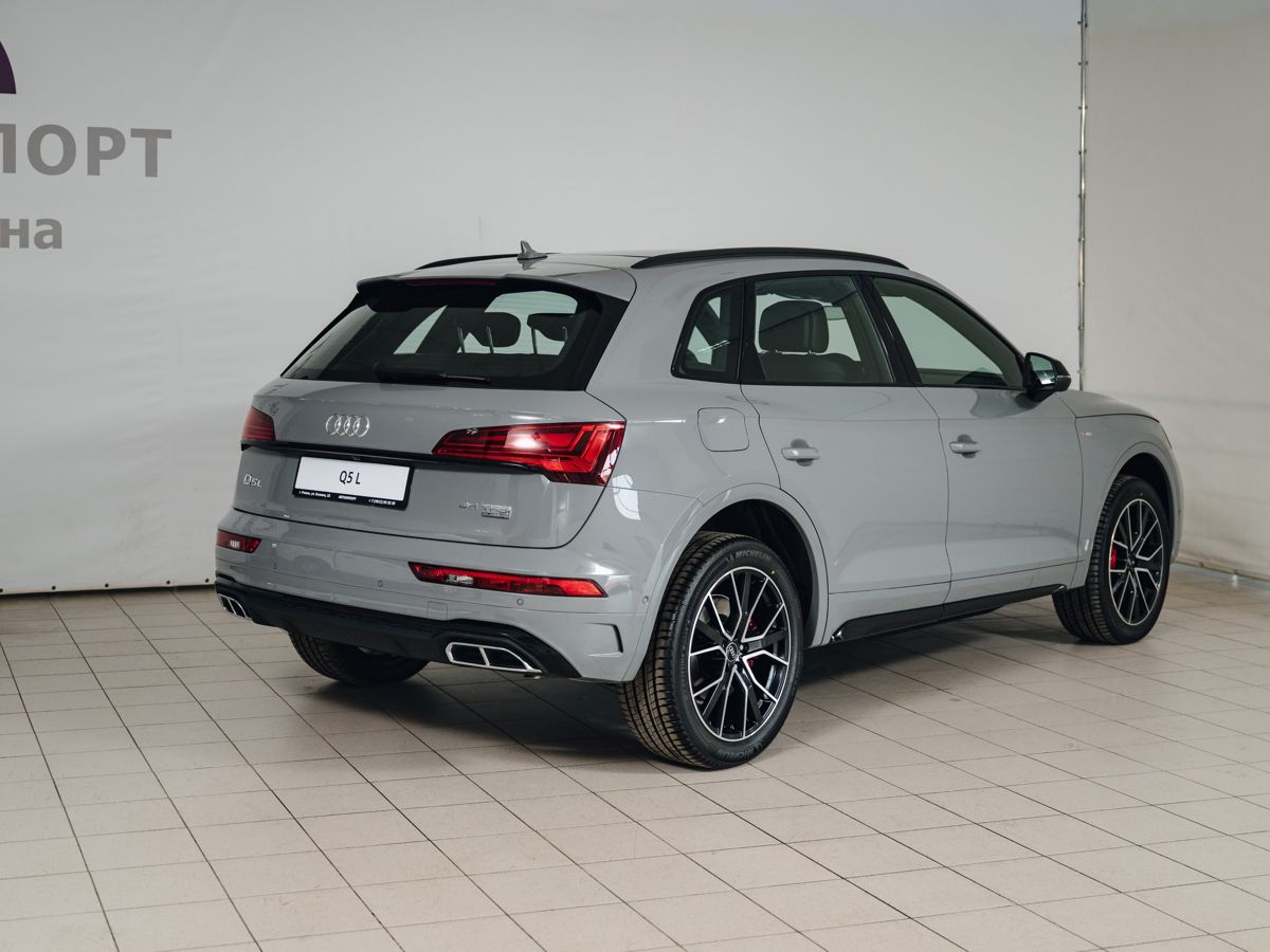 Audi Q5 - фото 7