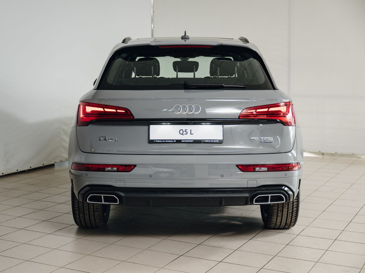 Audi Q5 - фото 6
