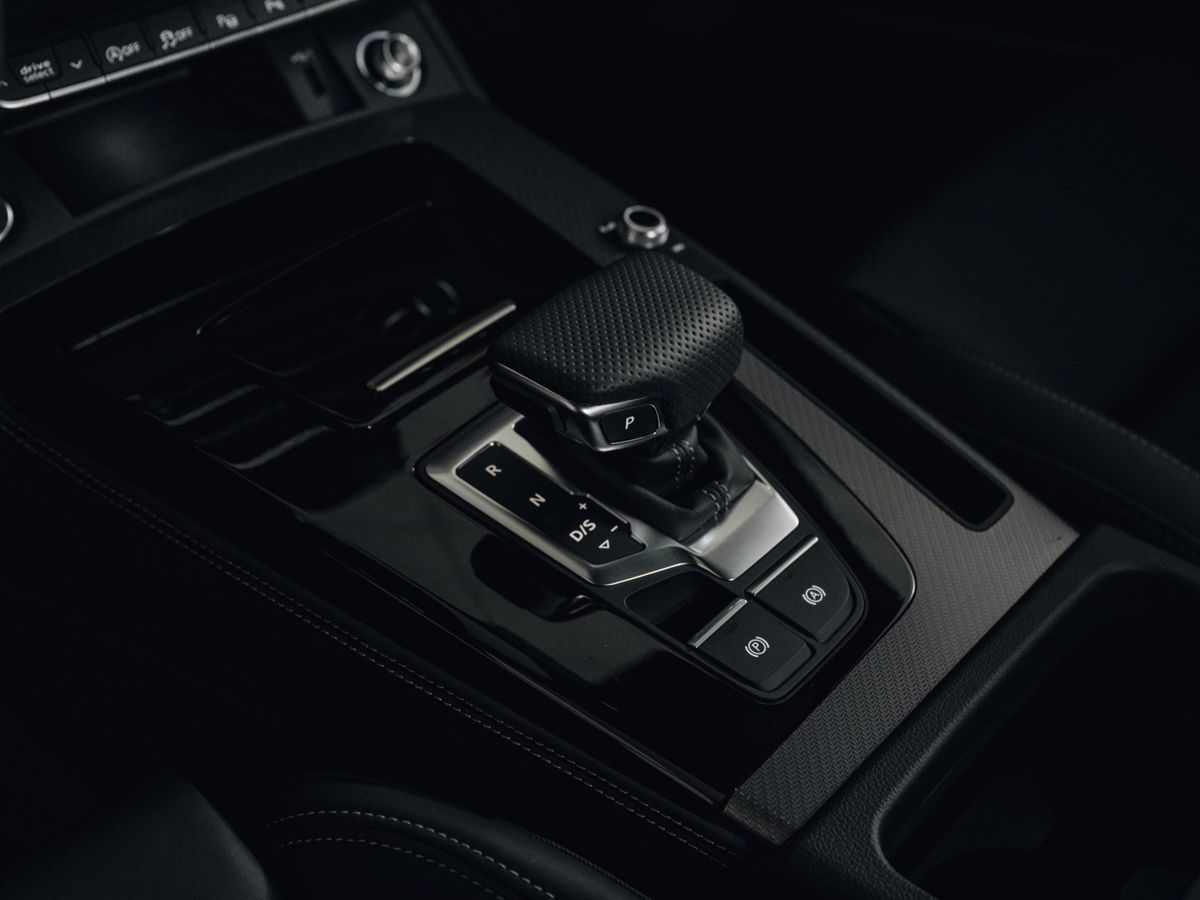 Audi Q5 - фото 19