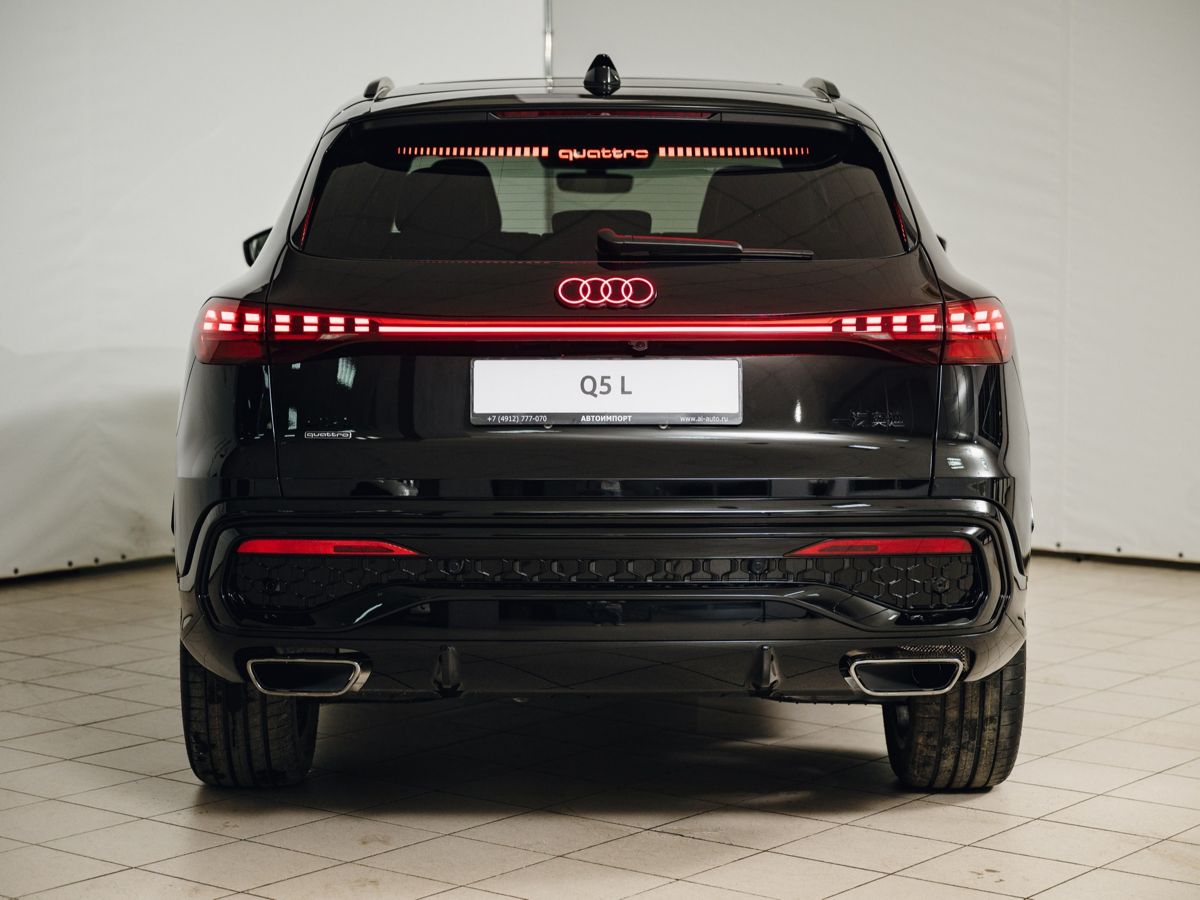 Audi Q5 - фото 7