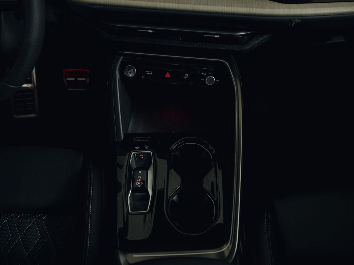 Audi Q5 - фото 23