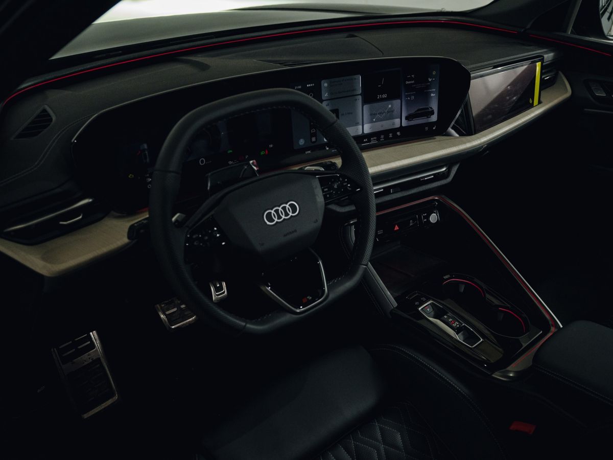 Audi Q5 - фото 15