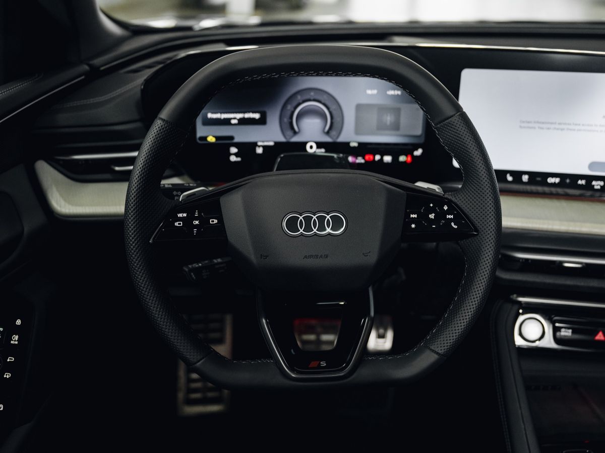 Audi Q5 - фото 19