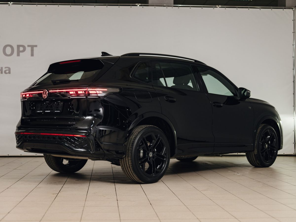 Volkswagen Tiguan - фото 7