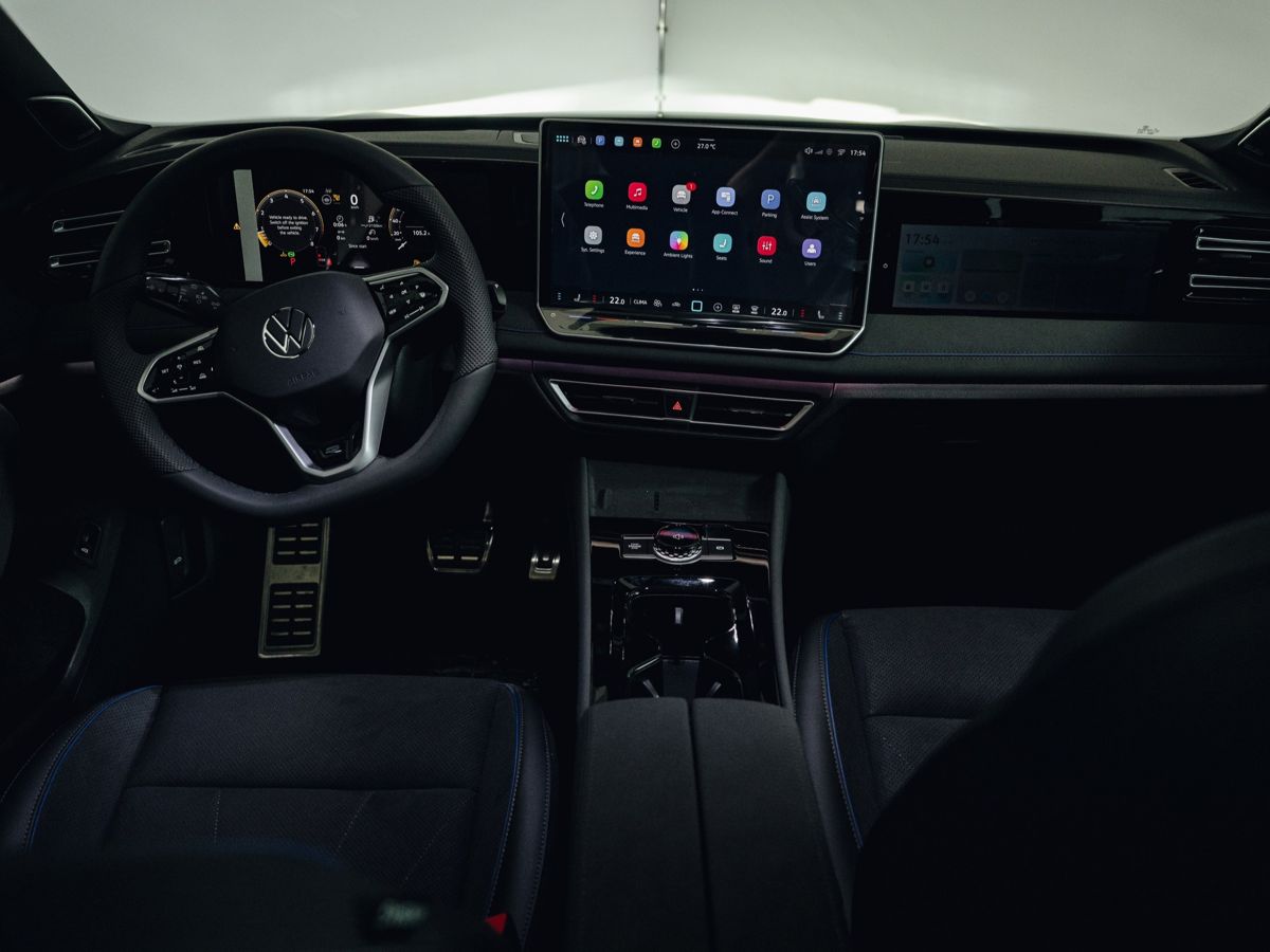 Volkswagen Tiguan - фото 17