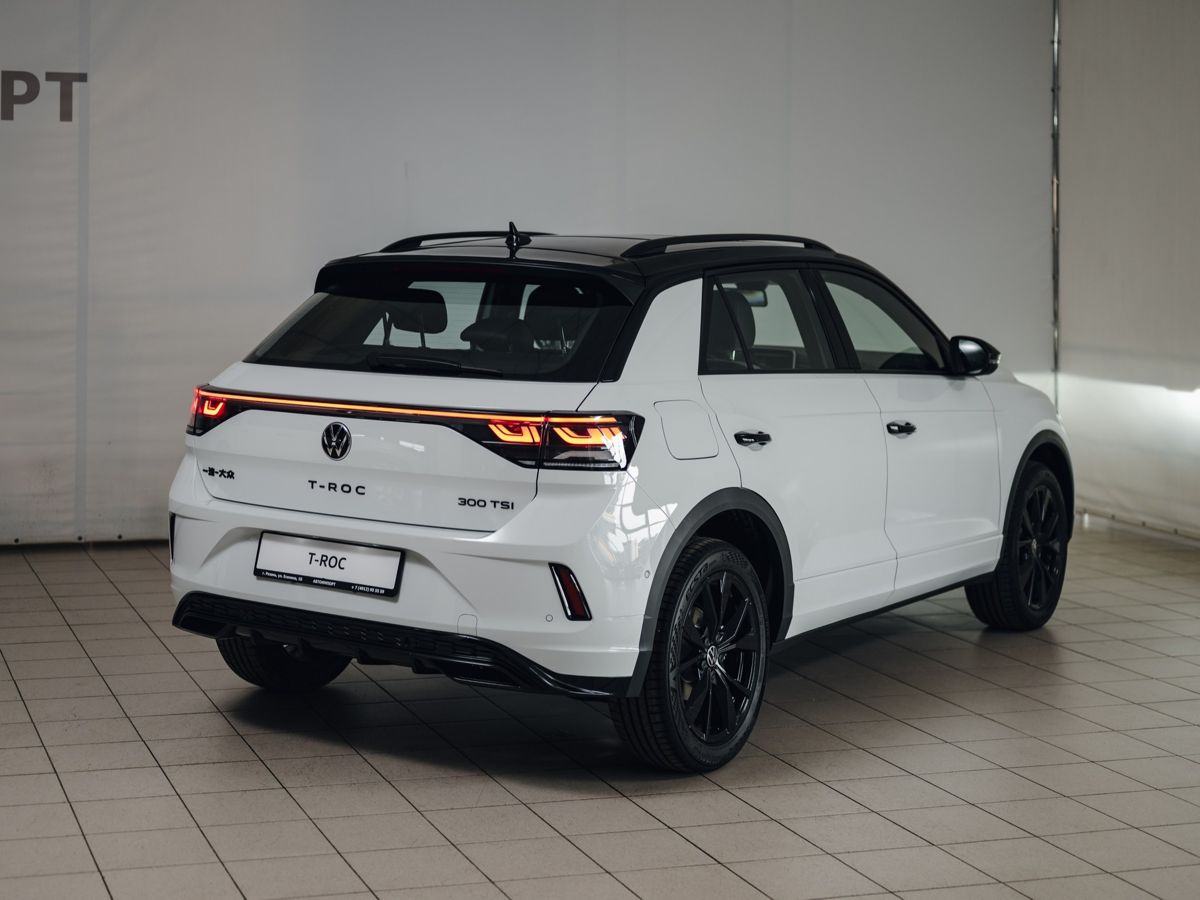 Volkswagen T-Roc - фото 9