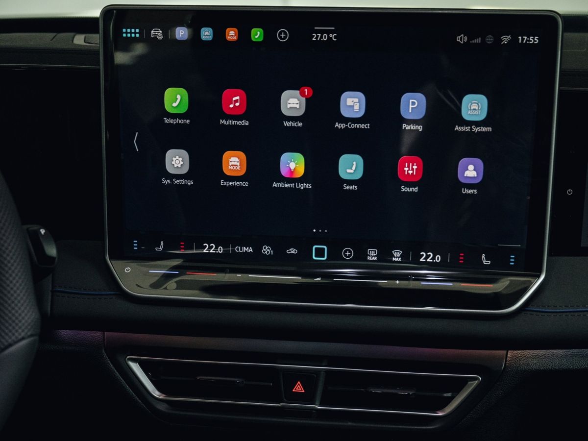 Volkswagen Tiguan - фото 18
