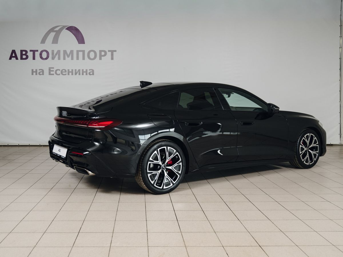 Audi A5 - фото 10