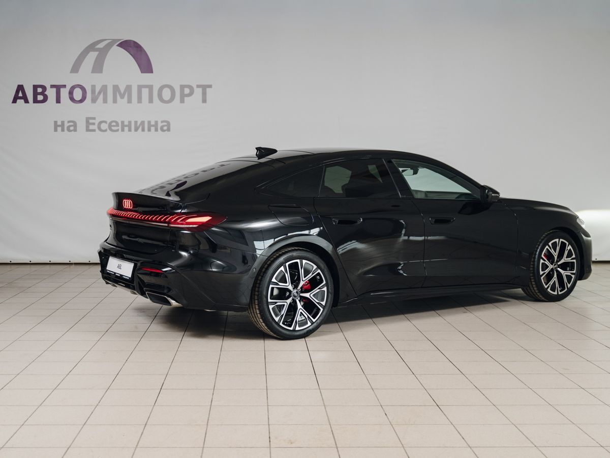 Audi A5 - фото 11