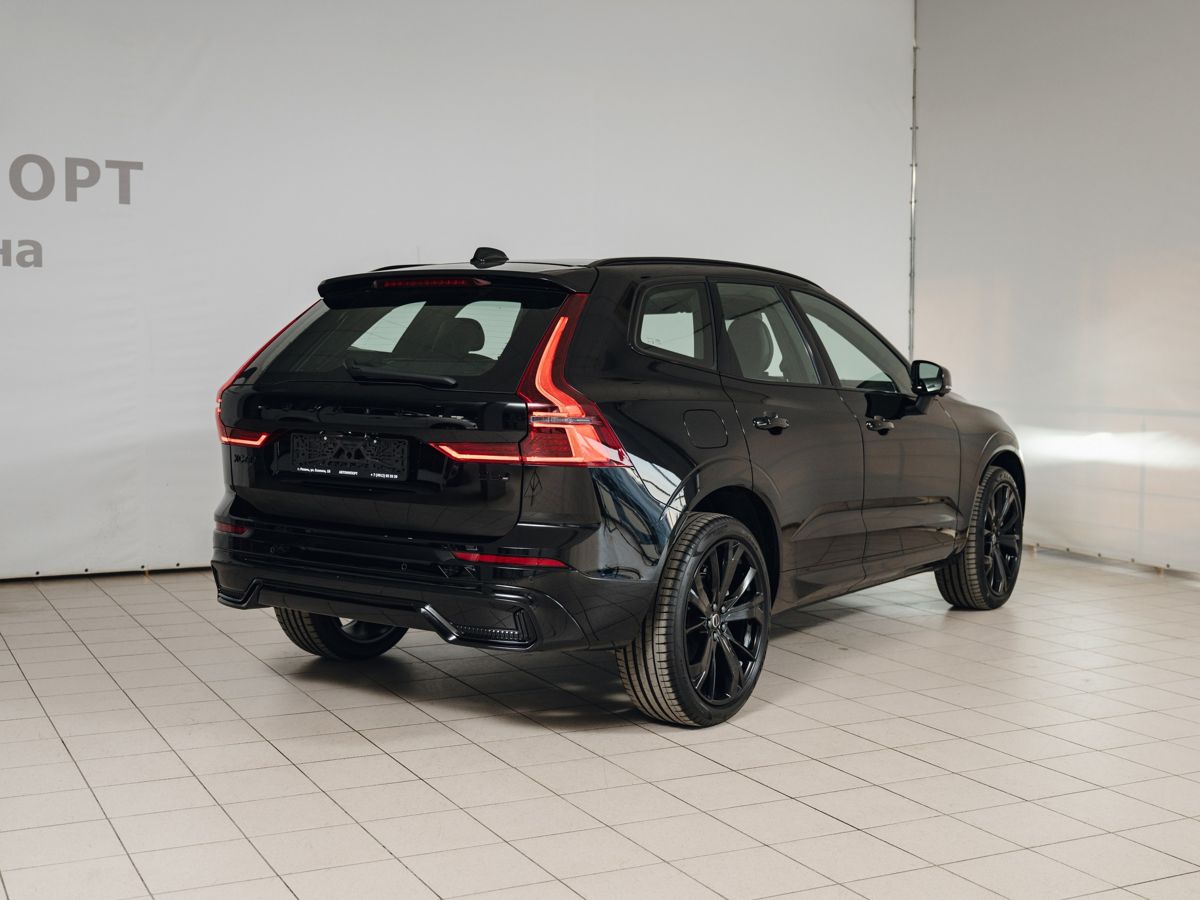 Volvo XC60 - фото 10
